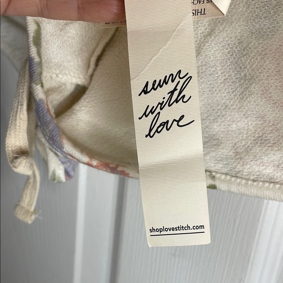 Lovestitch Floral Loungewear Shorts Set - Picture 10 of 11